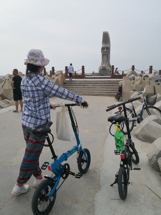 Highwing  Bikes are not only means of transportation, but more like friends, they can always accompany you.