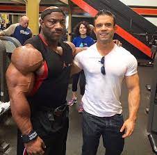 Dexter Jackson looked skinny during his recent workout