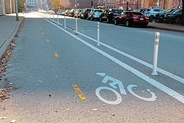 Pittsburgh bans parking in bike lanes,, with exceptions