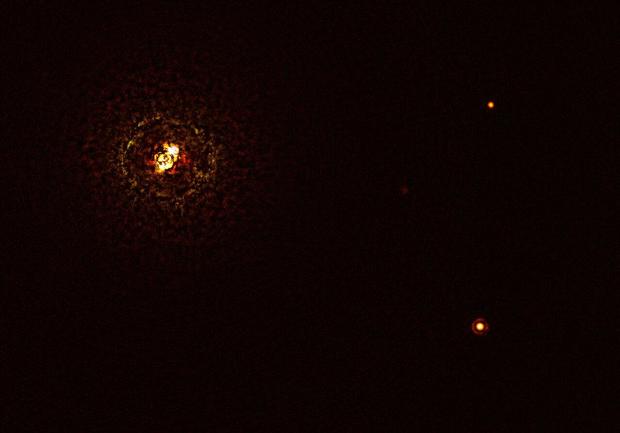 Planet ten times the size of Jupiter found orbiting pair of giant stars